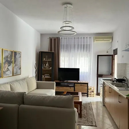 Shtepi Plazhi شقة